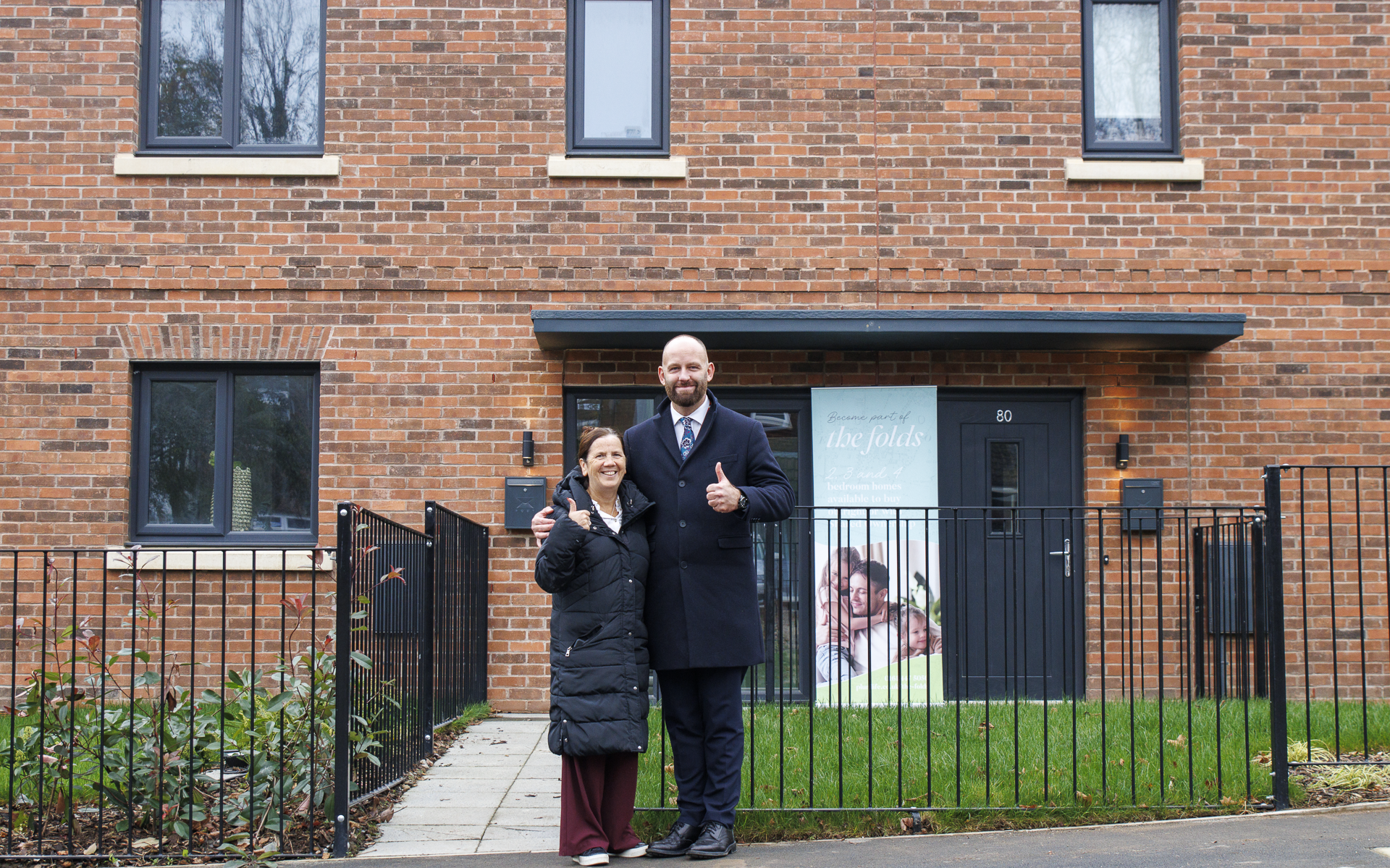 Councillor Tracy Kelly and Salford City Mayor Paul Dennett on Longshaw Drive.